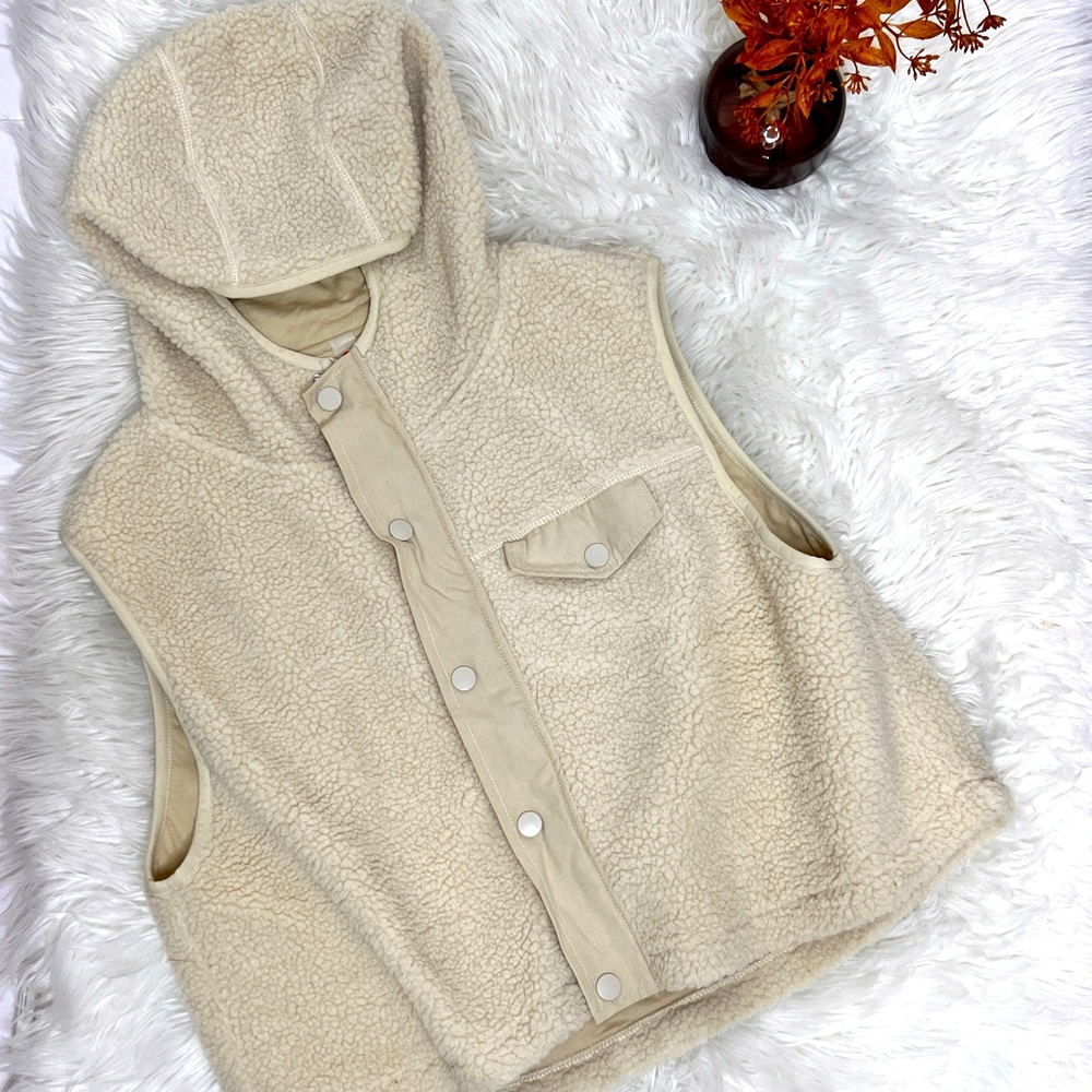 Sherpa Vest